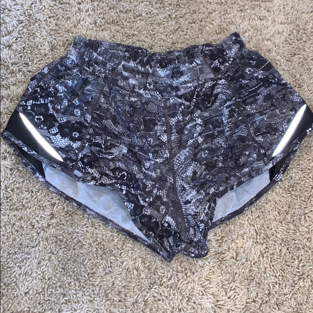 Lululemon Hotty Hot Shorts